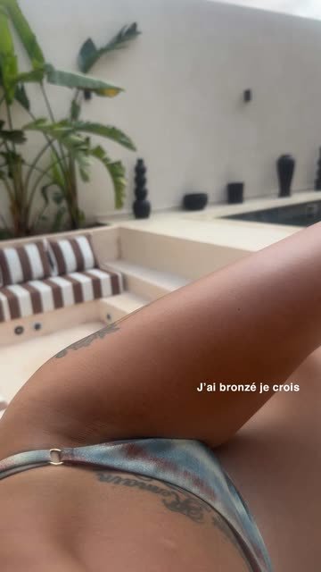 Regardez ce Snap de Alix 🦂🌶️ sur Snapchat ! (1)-1970-01-01T05-00-44.jpg