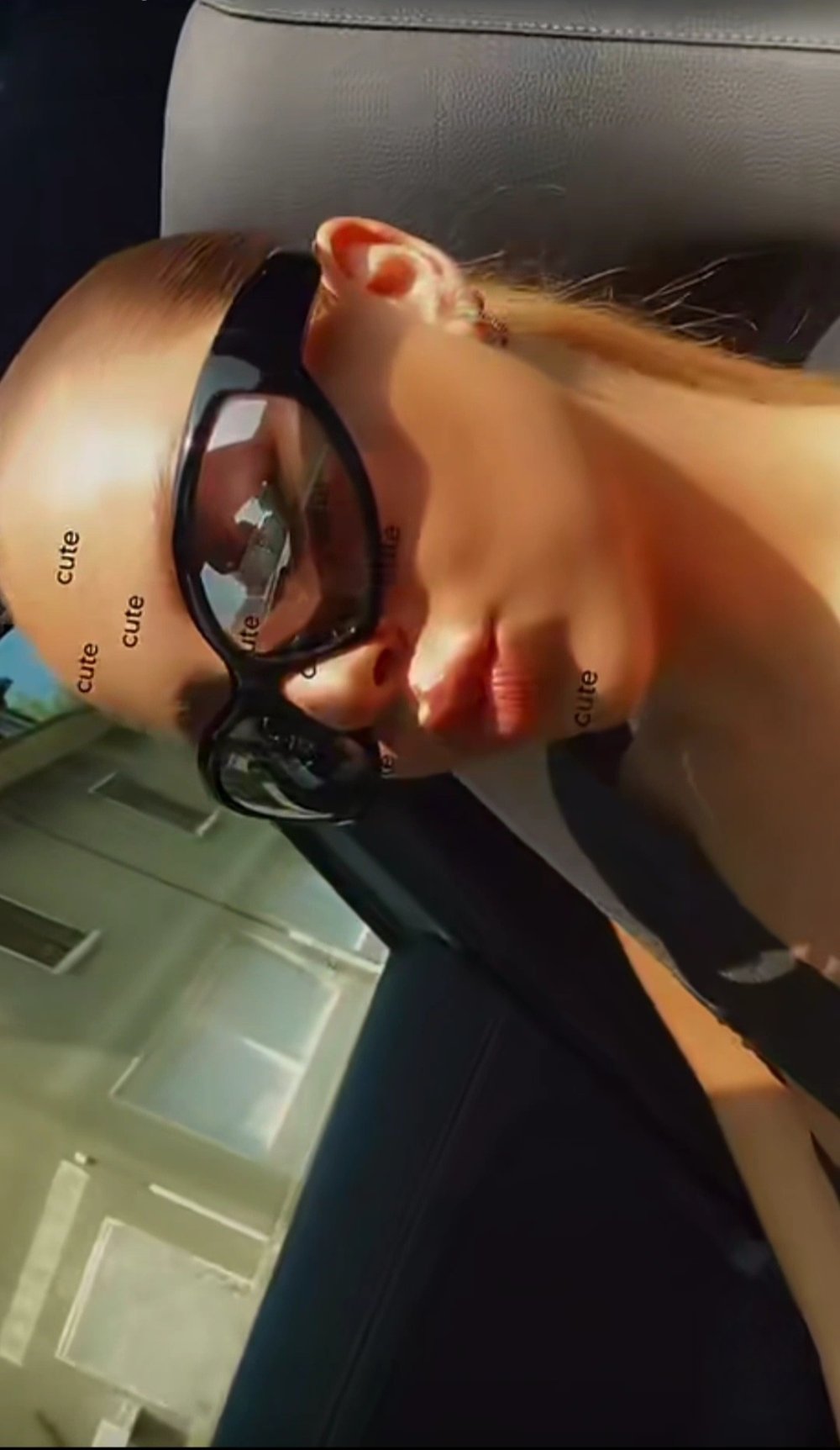 25061297543.jpg