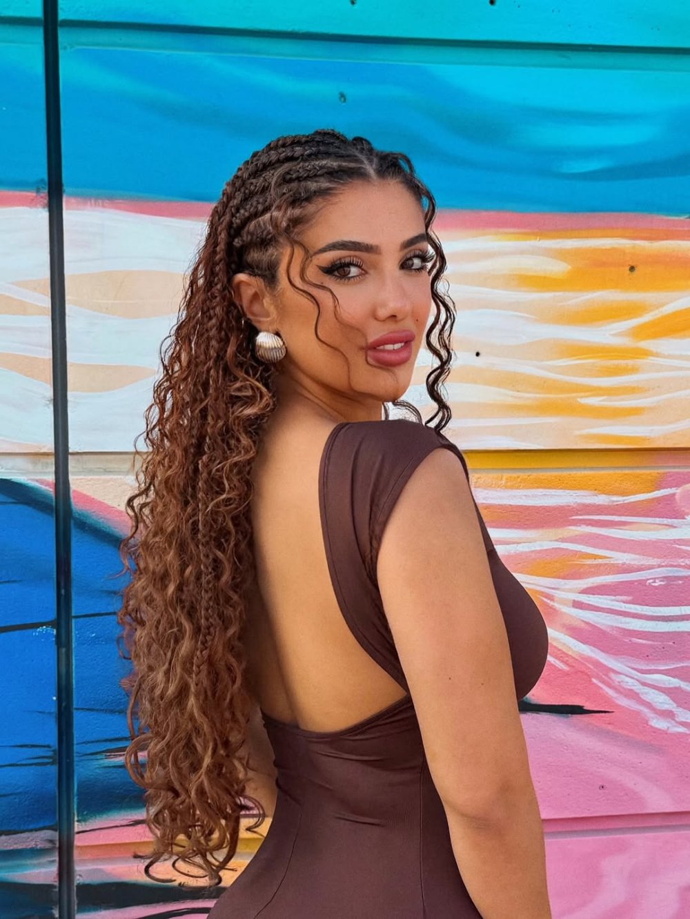 SaveClip.App_503643883_18514453867006599_7113719909471898640_n.jpg