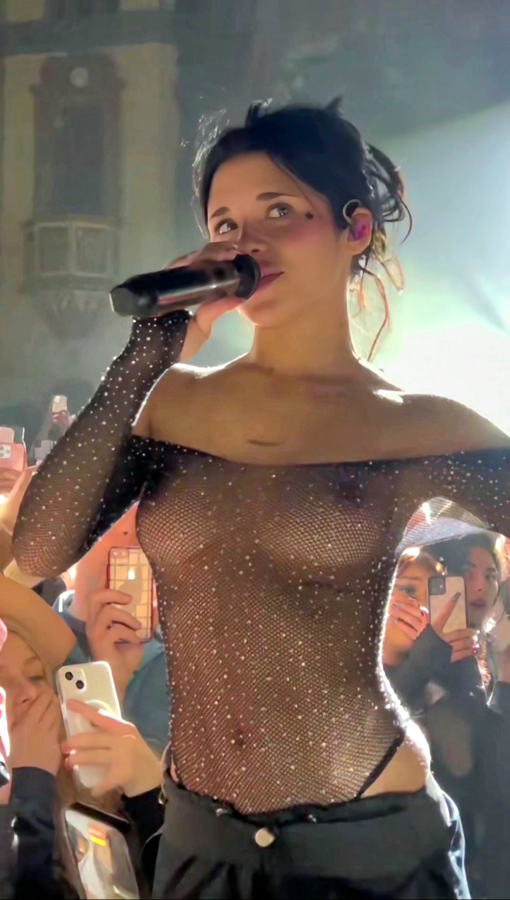 VideoCapture_20230316-231854.jpg
