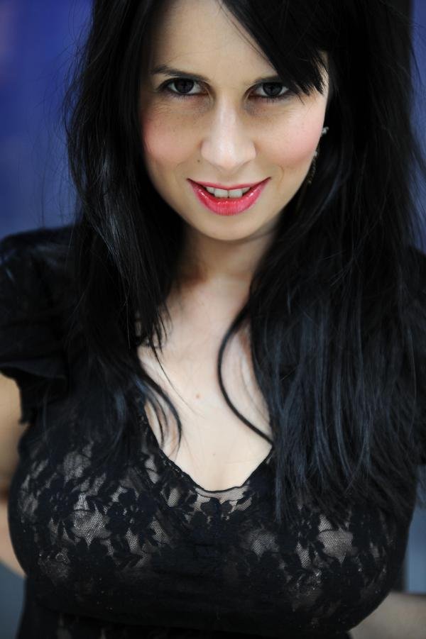 jessyca-falour-01.jpg