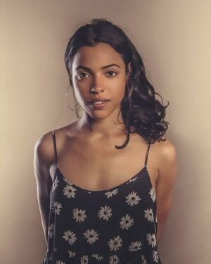 shemale-french-actress-zita-hanrot-nl5r03.jpg