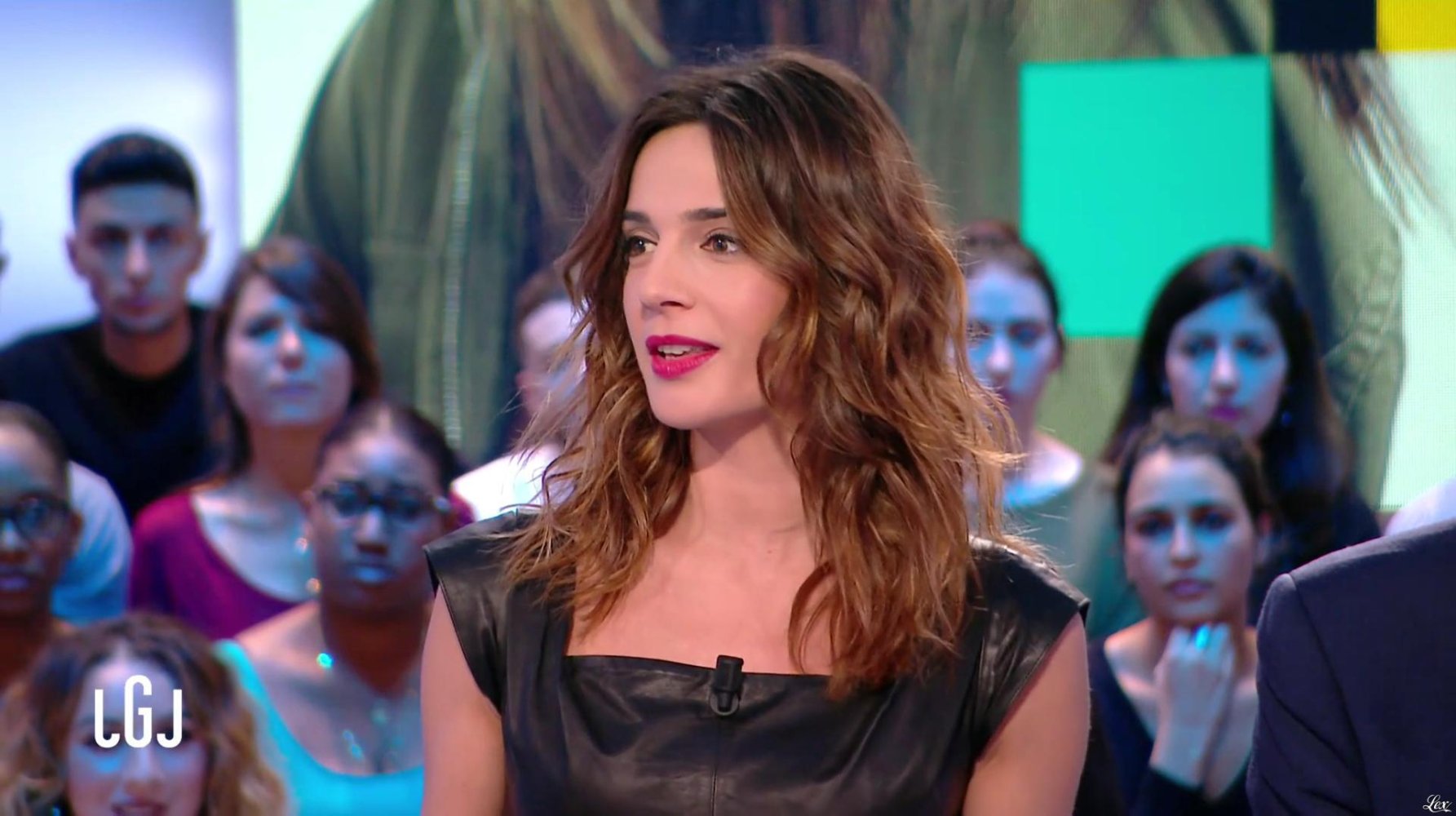 Ornella-Fleury--Le-Grand-Journal--16-11-16--03.jpg