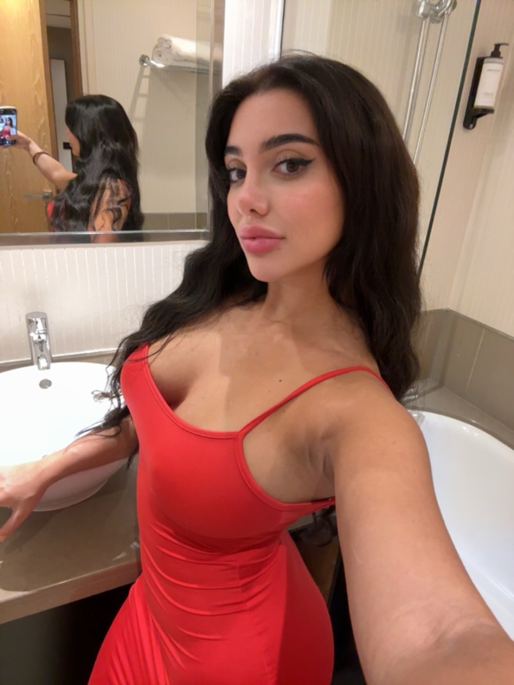 A8A4F9D1-3609-451C-ACCE-0B5AF9440146.jpg