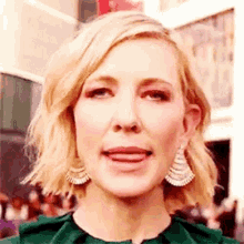 cate-blanchett-tongue-out.gif