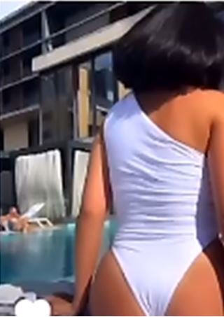 Agathe Auproux Sexy 206.jpg
