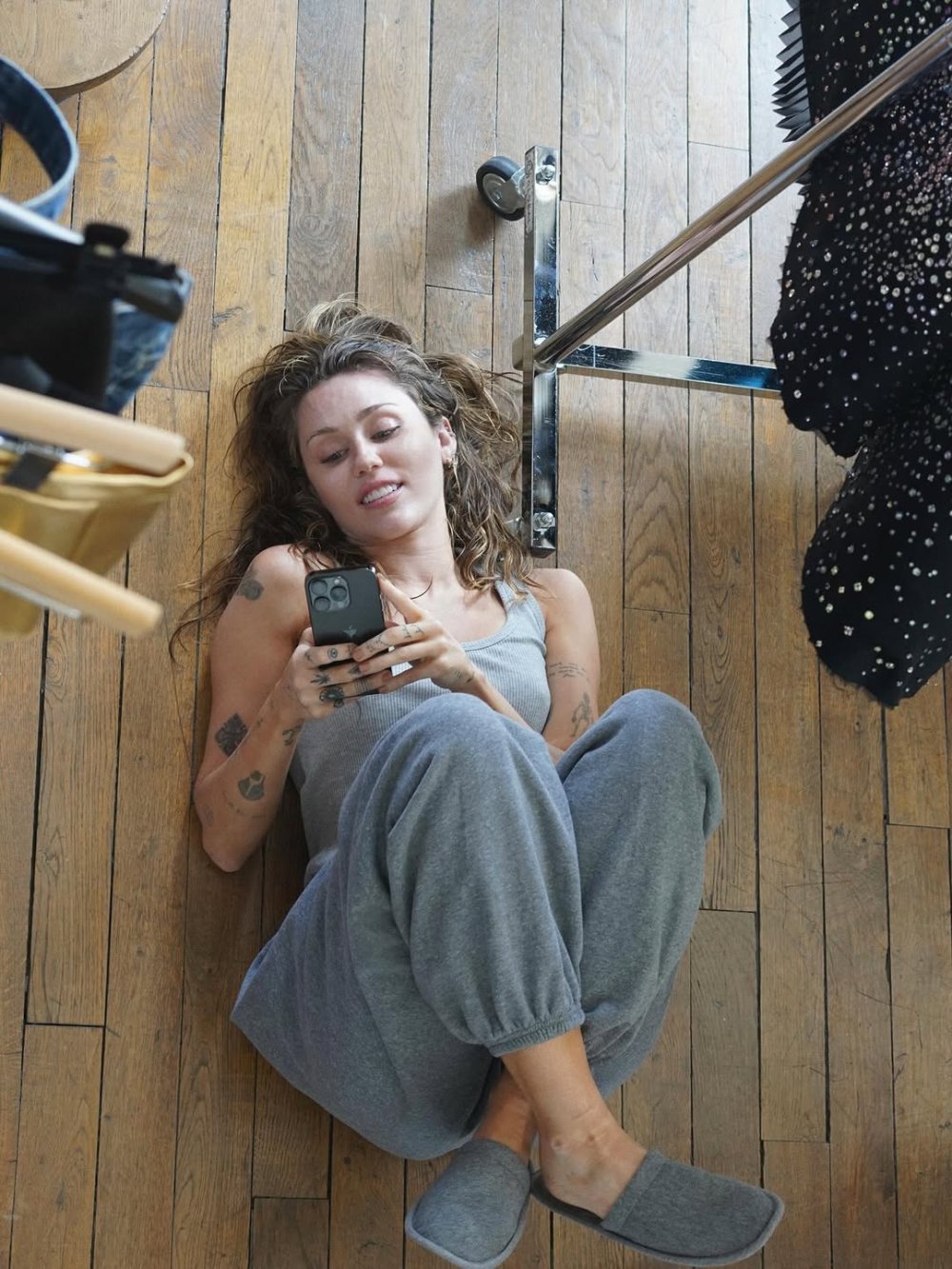 mileycyrus_20250805_p_3692633403733773096_10_3692633385807326927.jpg