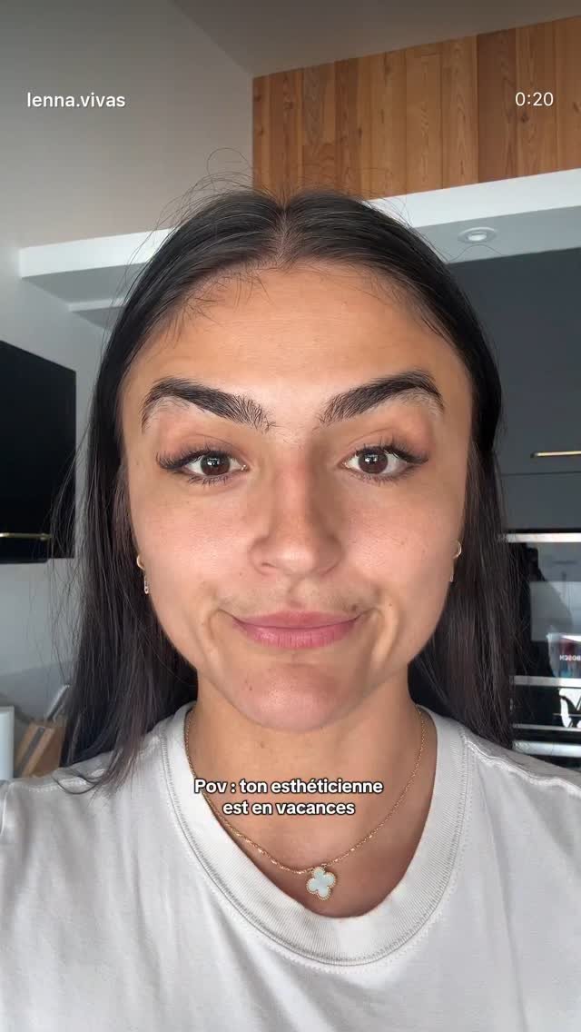 ClipDown.com_530584421_775620748196328_4817623761504789537_n.jpg