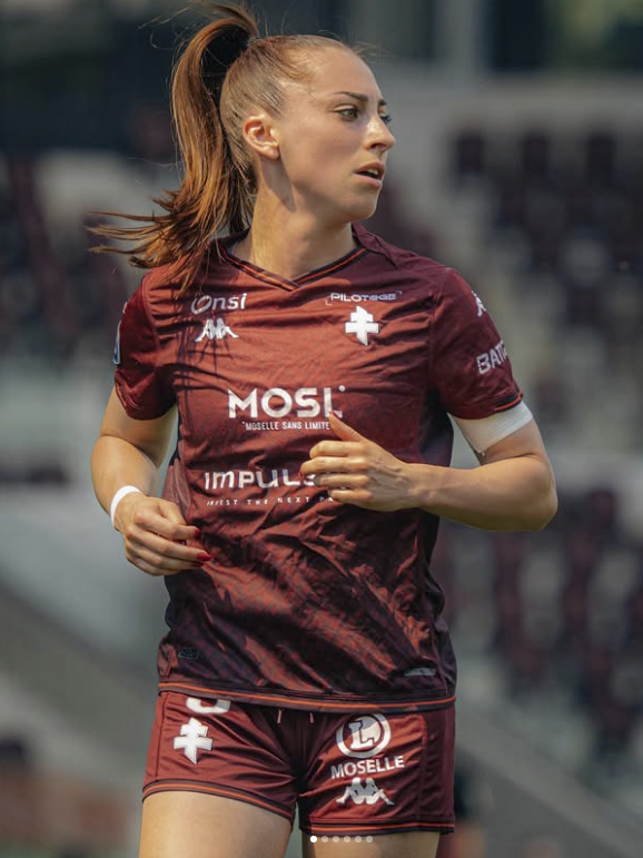 lauri323130.png