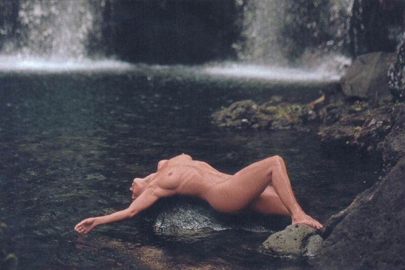 Katharina Witt Nue Naked 6.jpg