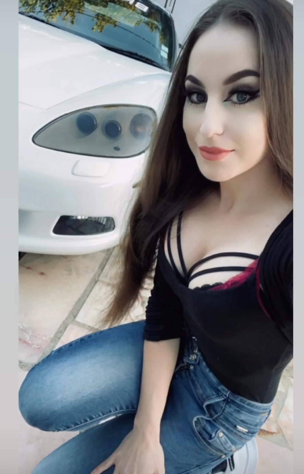 Screenshot_20220912-220311_Instagram.jpg