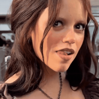 architectmoovie_1756218171780.gif