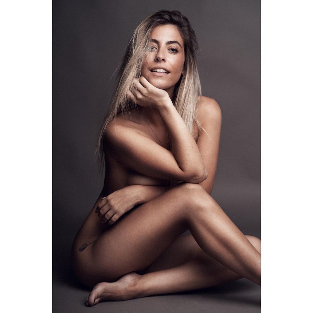 Carolina-Castelinho-Feet-6864350.JPG