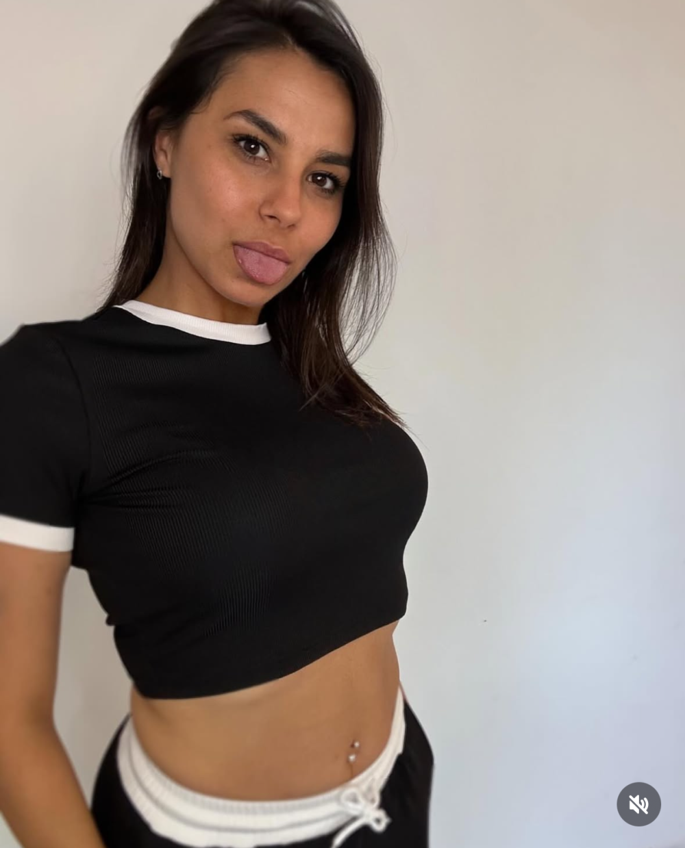 Liakroft_6342.png