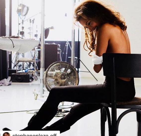 Karine Lemarchand Sexy 22.PNG